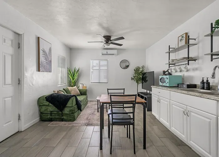 Casita Jacinto Centrally Located Tucson